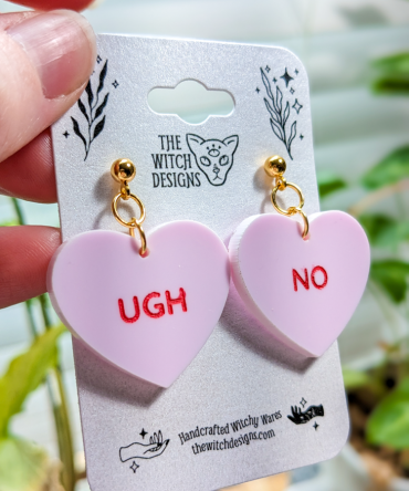 candy heart earrings that say ugh and no
